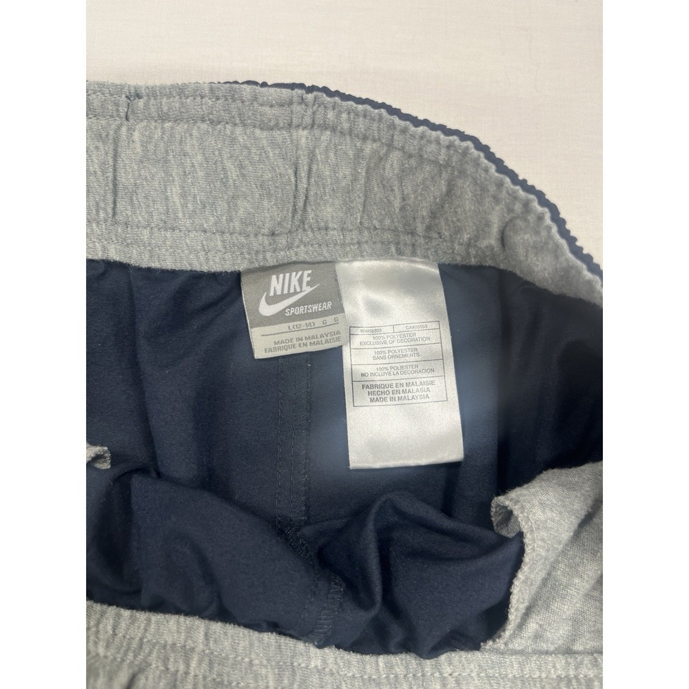 Nike Sportswear Women's Running Shorts Navy Blue Size L (12-14) - Picture 3 of 8